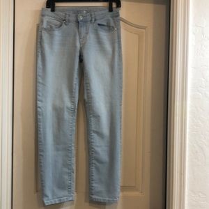 APT 9 Women’s Straight Leg Capris Size 2